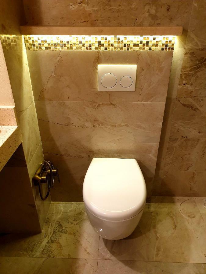 Dadiani Tower Apartment Tbilisi Exterior photo